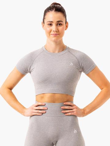 Women's Ryderwear Women T Shirts Essential Seamless Tee T Shirts Light Grey Marl | NZ2800NB