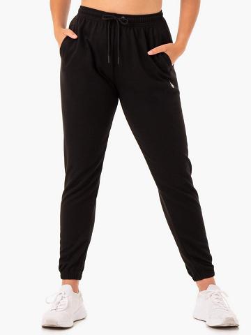 Women's Ryderwear Women Track Pants Off-Duty Fleece Track Pants Black | NZ3045LH